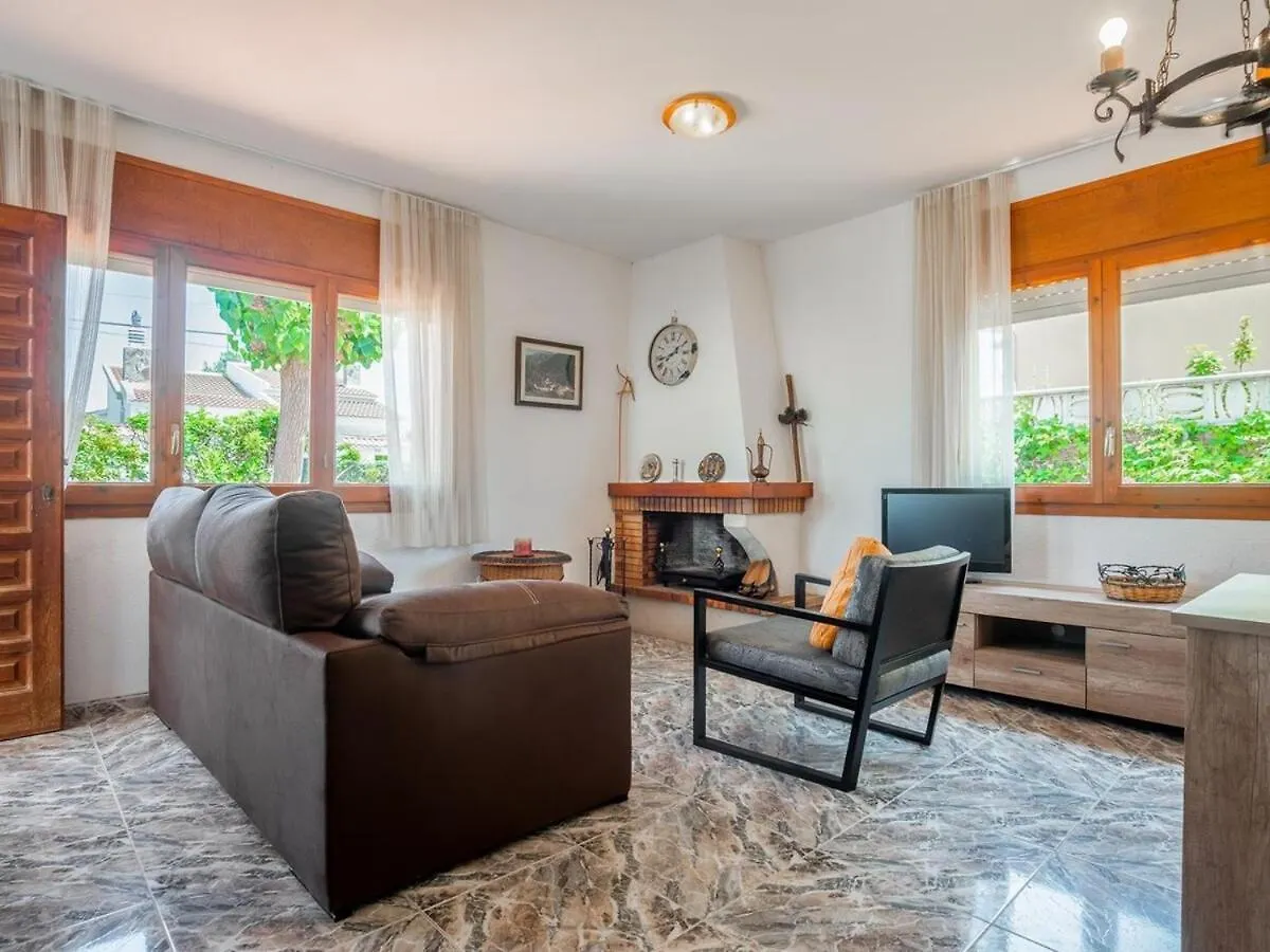 Preciosa Casa Con Un Enorme Jardin Apartment El Vendrell