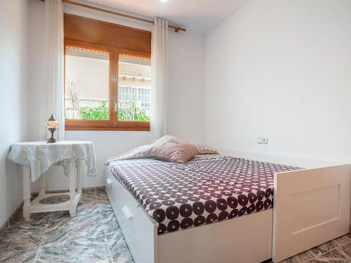 Preciosa Casa Con Un Enorme Jardin Apartment El Vendrell