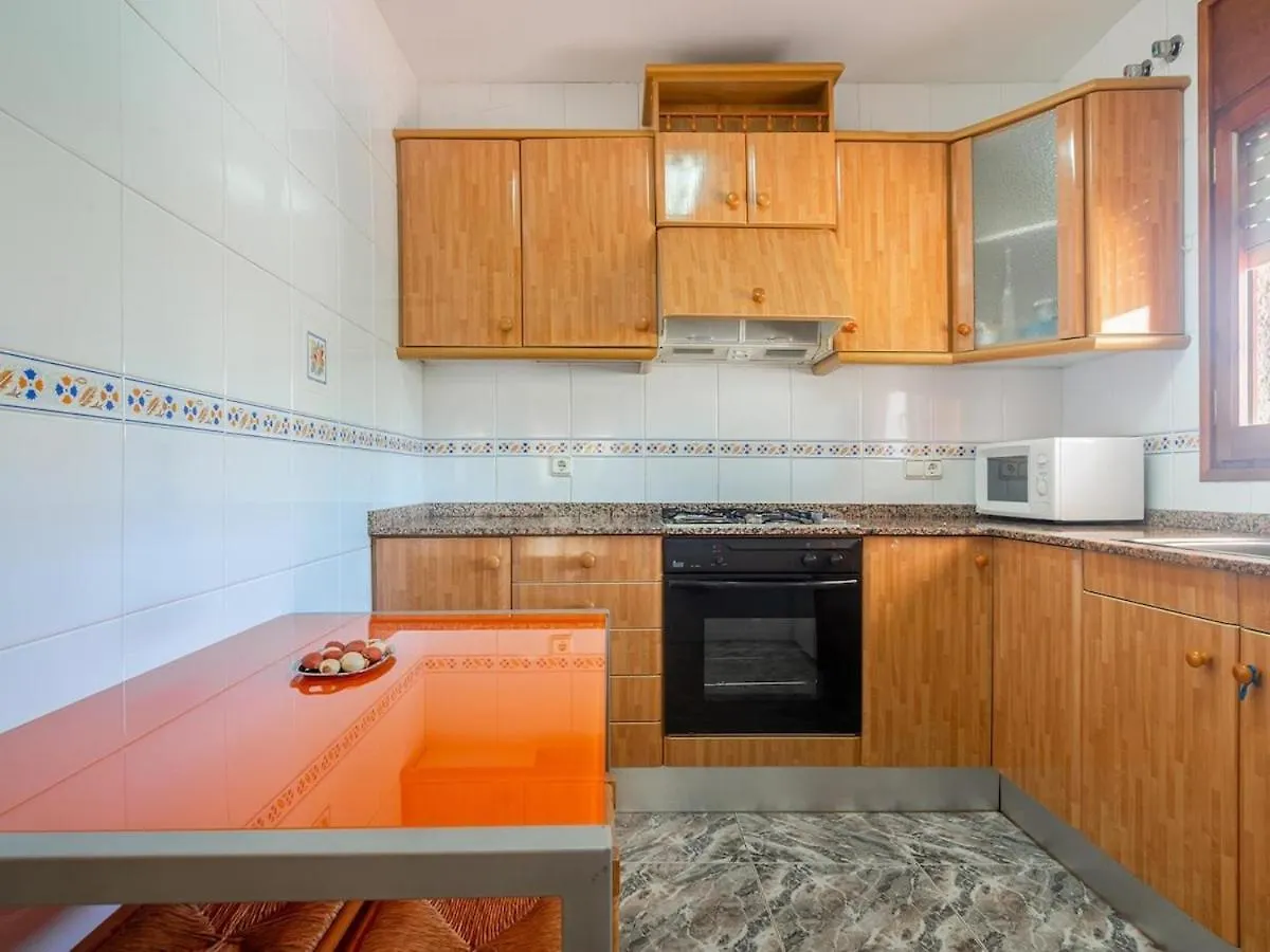 Preciosa Casa Con Un Enorme Jardin Apartment El Vendrell